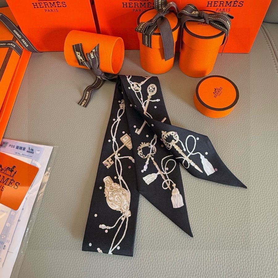 1:1 Replica Hermes Scarf Hermes “ ”Twilly — Premium Replica — photo 4