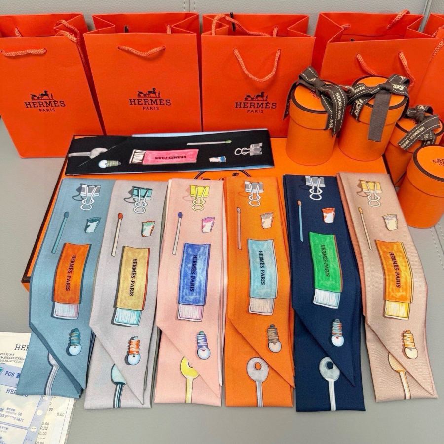 1:1 Replica Hermes Scarf Hermes“ ”Twilly — Premium Replica — photo 8