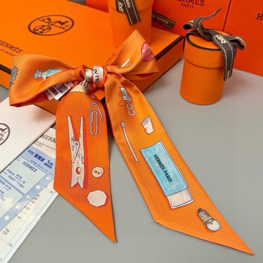 1:1 Replica Hermes Scarf Hermes“ ”Twilly — Premium Replica — photo 9