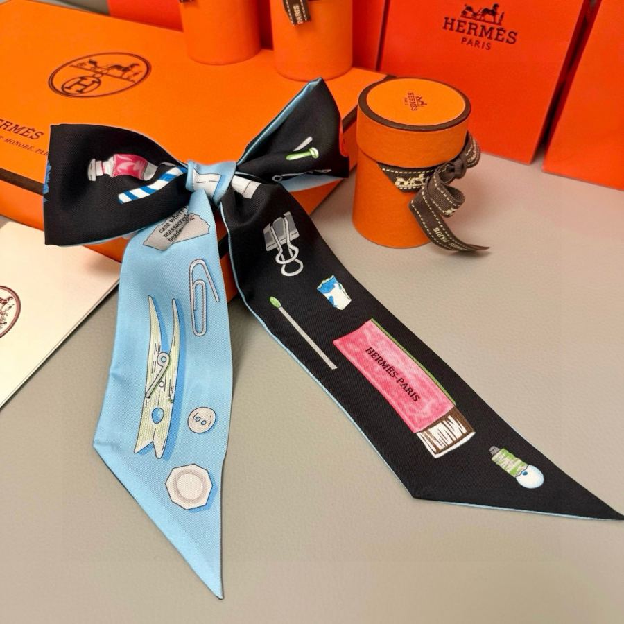 1:1 Replica Hermes Scarf Hermes“ ”Twilly — Premium Replica — photo 9