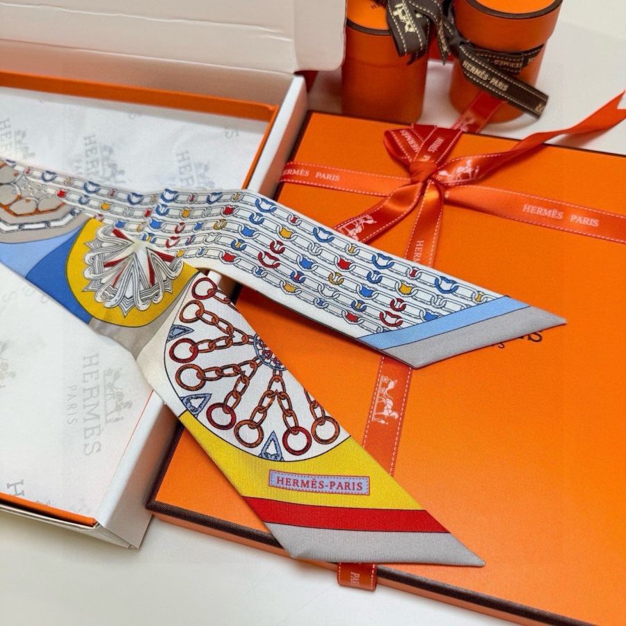 1:1 Replica Hermes Scarf Hermes“ ”Twilly — Premium Replica — photo 9
