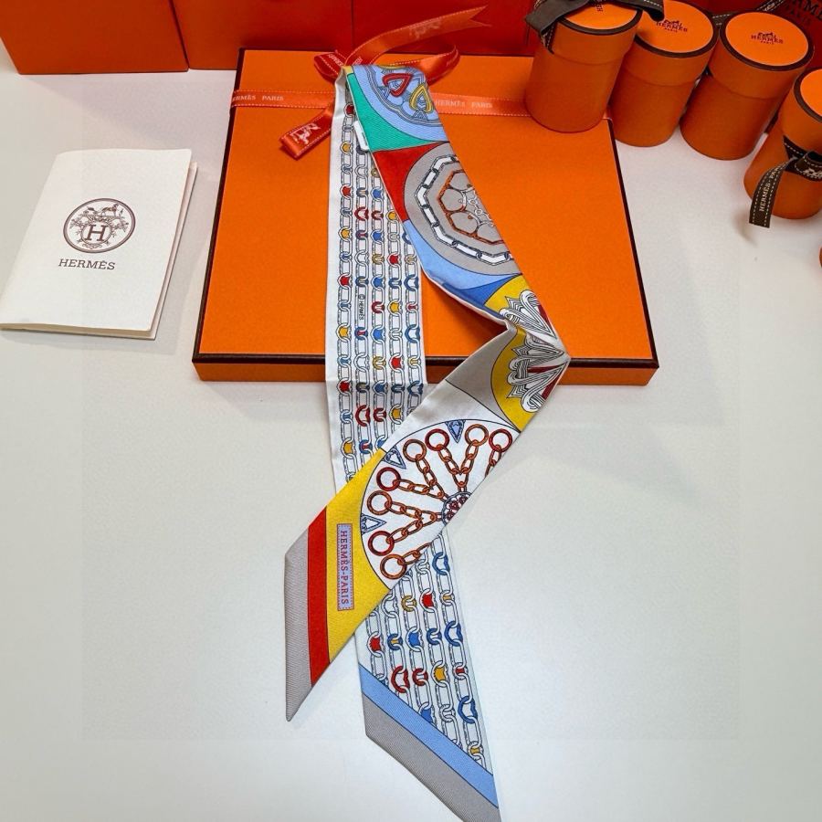 1:1 Replica Hermes Scarf Hermes“ ”Twilly — Premium Replica — photo 5