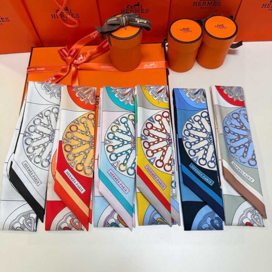 1:1 Replica Hermes Scarf Hermes“ ”Twilly — Premium Replica — photo 3
