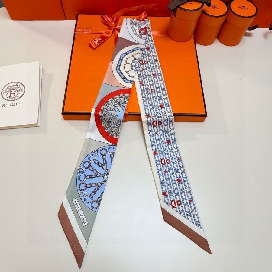 1:1 Replica Hermes Scarf Hermes“ ”Twilly — AAA Quality Replica — photo 3