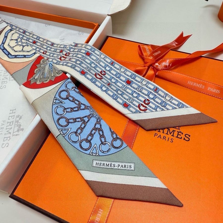 1:1 Replica Hermes Scarf Hermes“ ”Twilly — AAA Quality Replica — photo 10