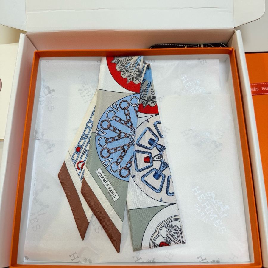 1:1 Replica Hermes Scarf Hermes“ ”Twilly — AAA Quality Replica — photo 7