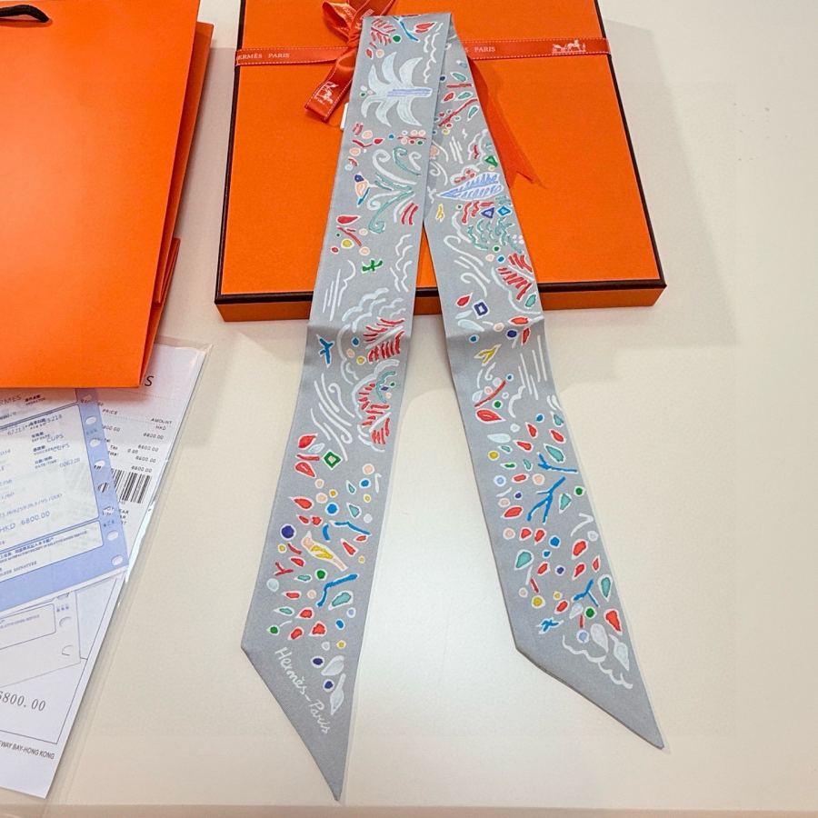 1:1 Replica Hermes Scarf Hermes “ ”Twilly — 1:1 Replica — photo 5
