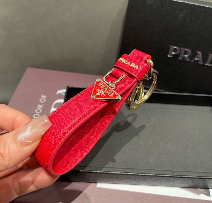 1:1 Replica prada glasses Prada Keychain pu logo — Premium Replica — photo 3