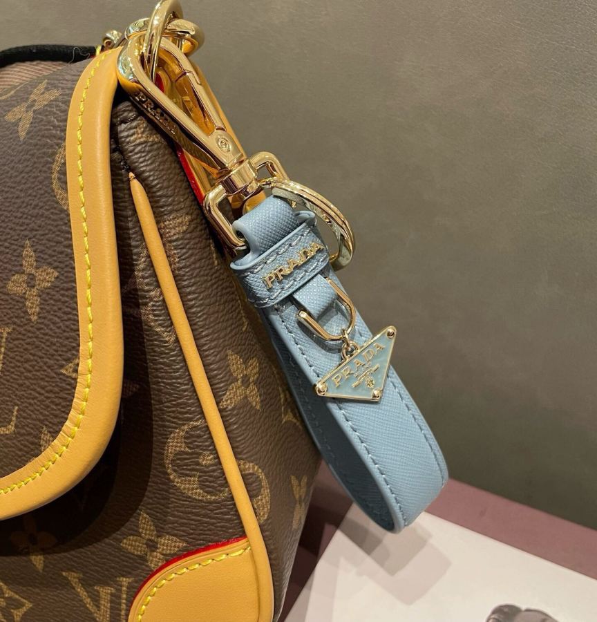 1:1 Replica prada glasses PRADA pu logo — Premium Replica — photo 3