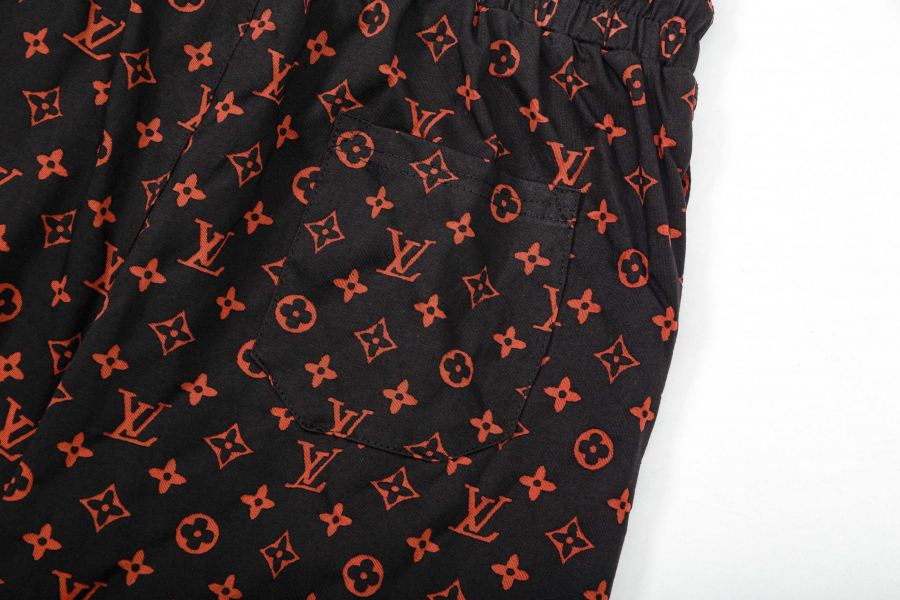 1:1 Replica LV men LV New logo — Premium Replica — photo 7