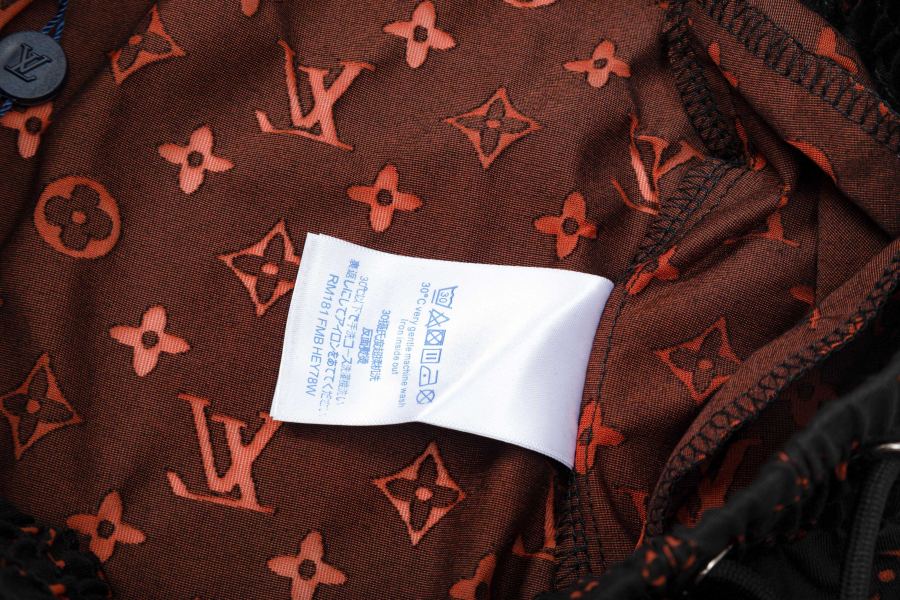 1:1 Replica LV men LV New logo — Premium Replica — photo 8