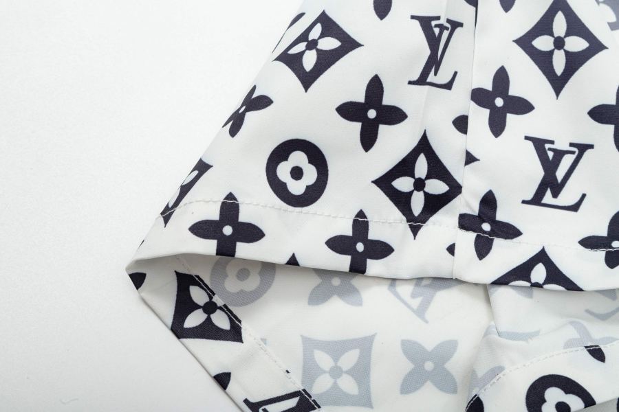 1:1 Replica LV men LV New logo — Premium Replica — photo 7