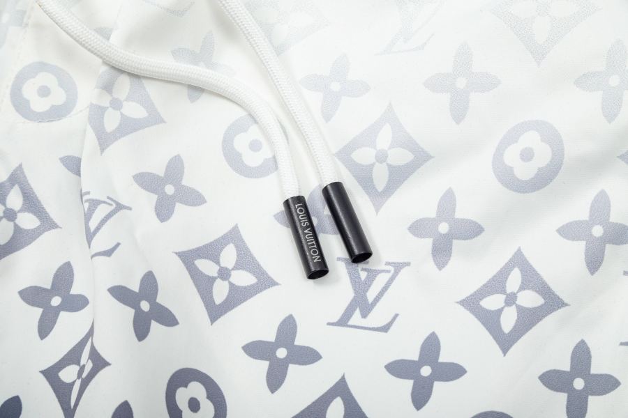 1:1 Replica LV men LV New logo — Premium Replica — photo 6