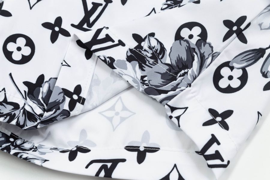 1:1 Replica LV men LV New logo — Premium Replica — photo 7