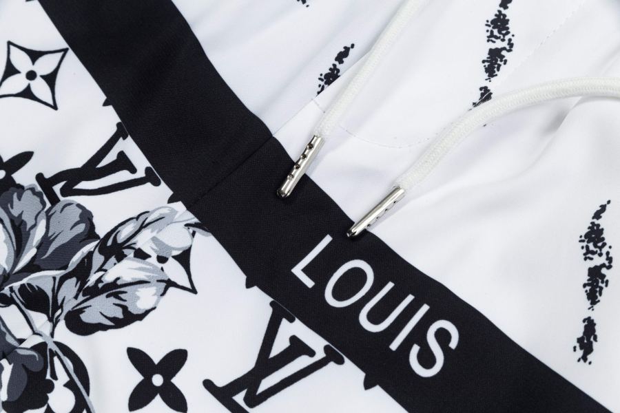 1:1 Replica LV men LV New logo — Premium Replica — photo 6