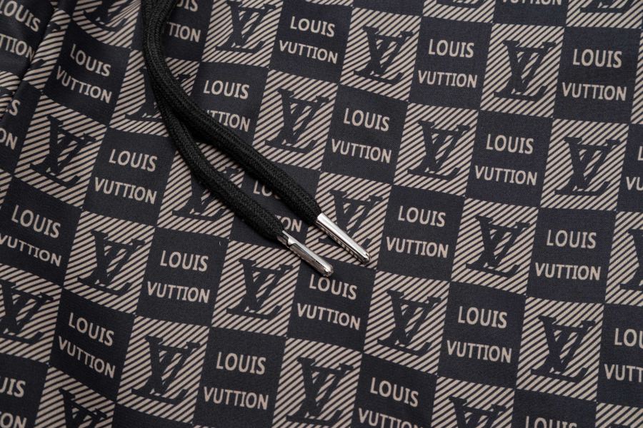 1:1 Replica LV men LV New logo — Premium Replica — photo 7
