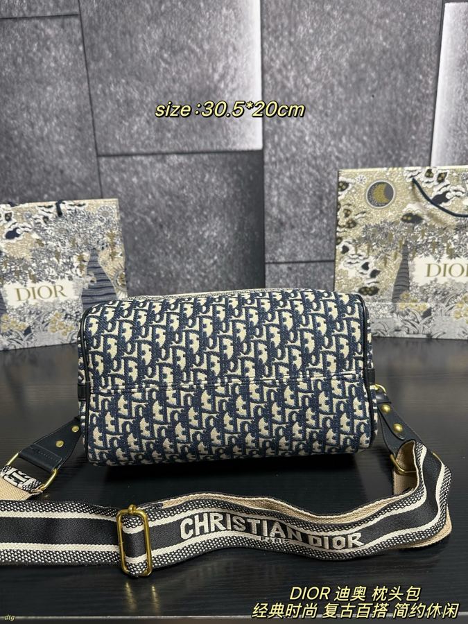 1:1 Replica Dior bag DIOR — AAA Quality Replica — photo 4