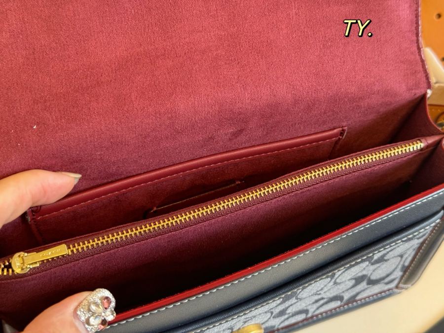 1:1 Replica COACH bag (airplane box) — Premium Replica — photo 5