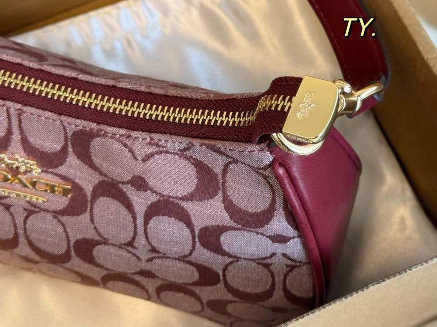 1:1 Replica COACH bag airplane box) — 1:1 Replica — photo 4