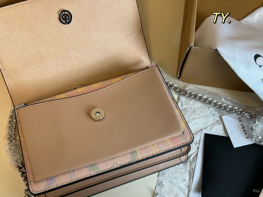 1:1 Replica COACH bag folding box) — AAA Quality Replica — photo 7