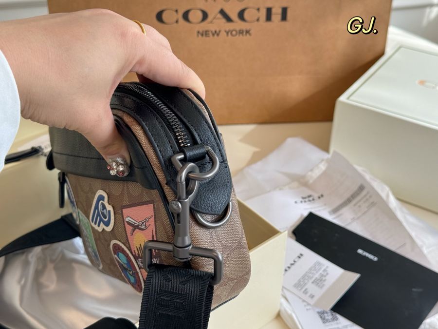 1:1 Replica COACH bag folding box) — AAA Quality Replica — photo 7