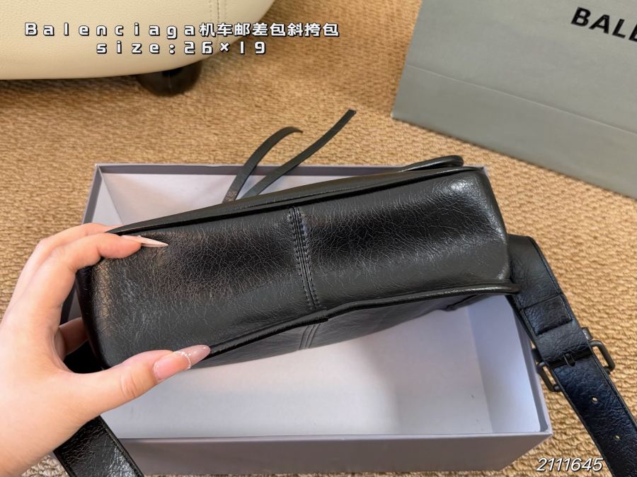 1:1 Replica Balenciaga bag (with box) — AAA Quality Replica — photo 4