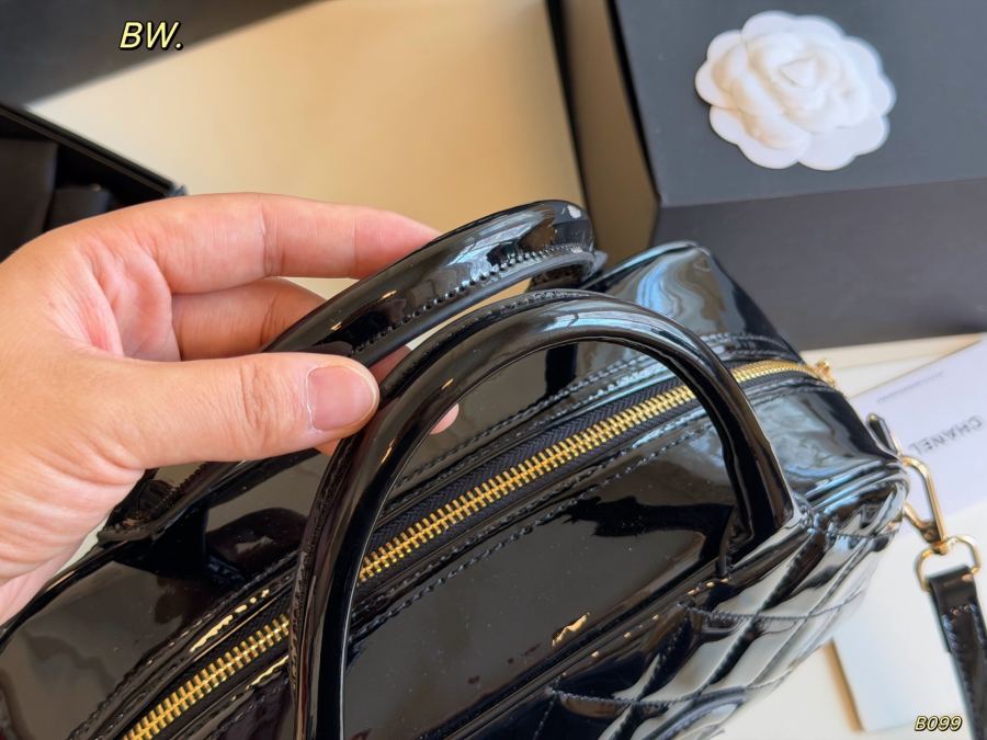 1:1 Replica Chanel Women (folding box) — AAA Quality Replica — photo 3