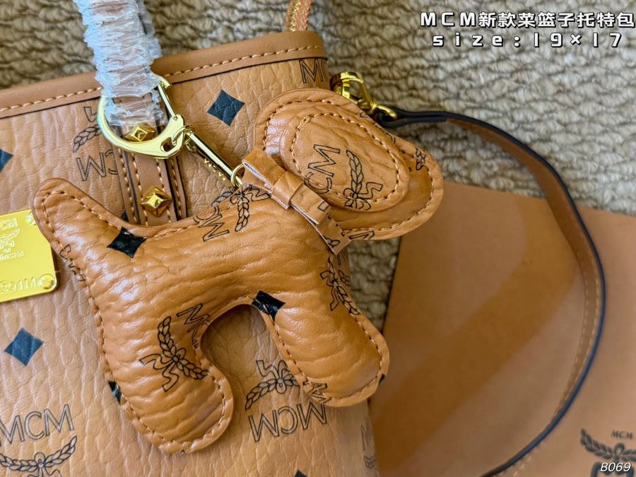 1:1 Replica MCM bag (airplane box) — 1:1 Replica — photo 7