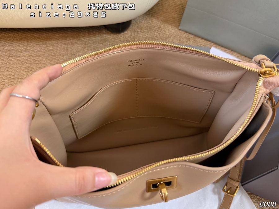 1:1 Replica Balenciaga bag folding box) — AAA Quality Replica — photo 9