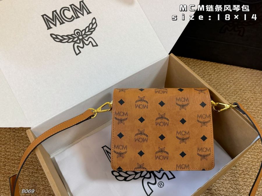 1:1 Replica MCM bag airplane box) — AAA Quality Replica — photo 6