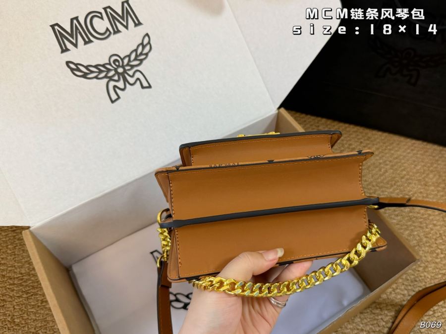 1:1 Replica MCM bag airplane box) — AAA Quality Replica — photo 4