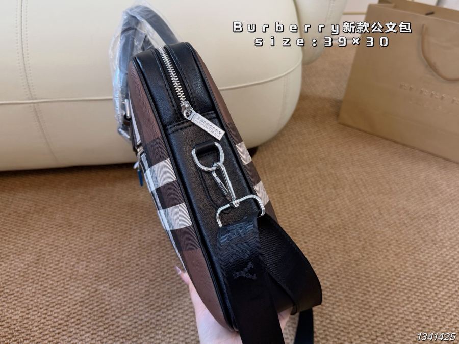 1:1 Replica Burberry bag (without box) — AAA Quality Replica — photo 3