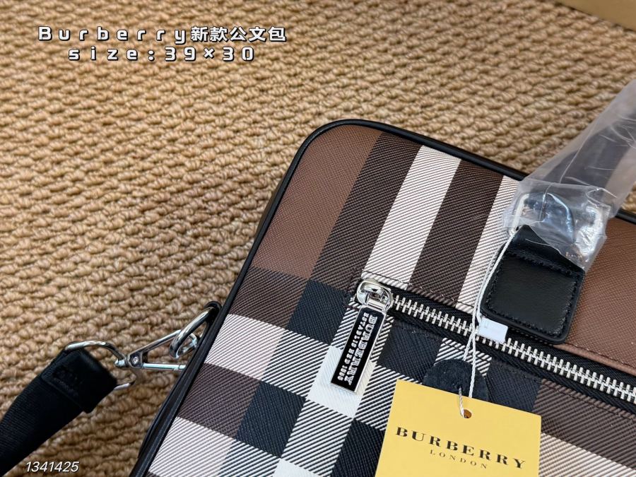 1:1 Replica Burberry bag (without box) — AAA Quality Replica — photo 7