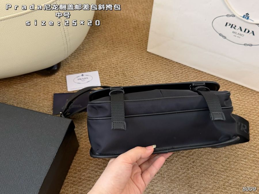 1:1 Replica PRADA bag Medium size (with box) — 1:1 Replica — photo 4