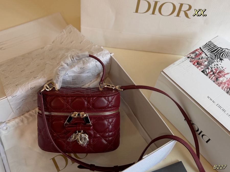 1:1 Replica Dior bag Folding box (airplane box) — AAA Quality Replica — photo 2