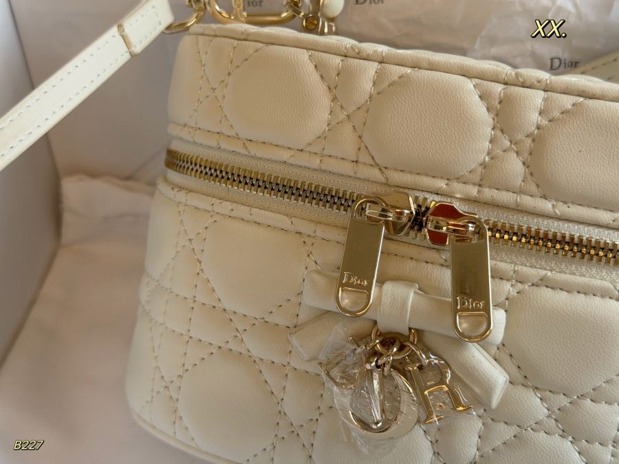 1:1 Replica Dior bag (folding box airplane box) — Premium Replica — photo 6