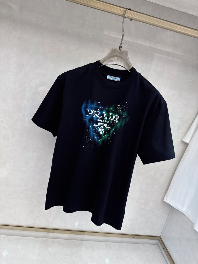 1:1 Replica Prada men Prada 2026ss T logo — Premium Replica — photo 6