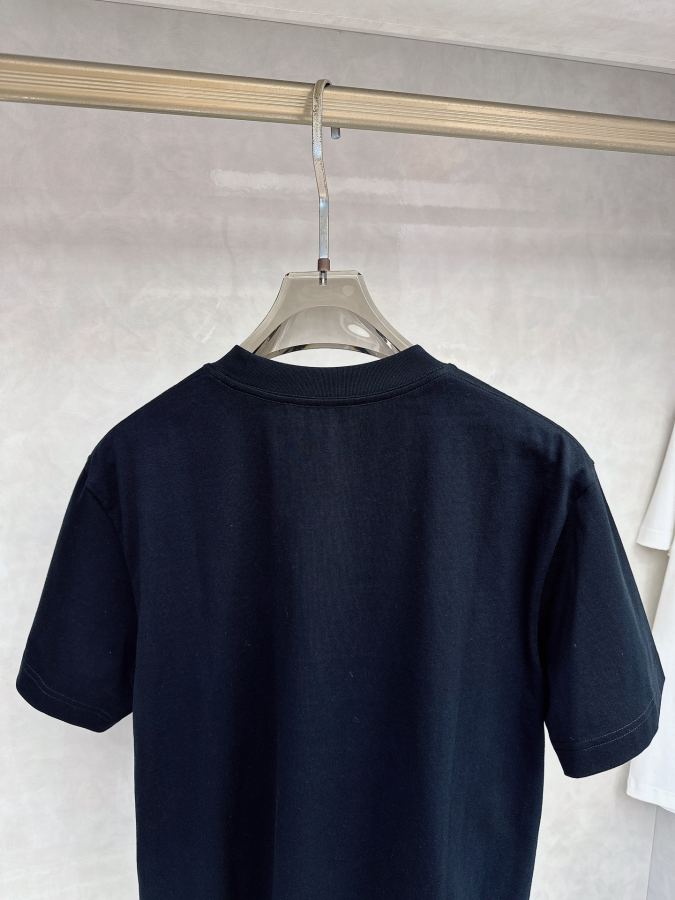 1:1 Replica Prada men Prada 2026ss T logo — Premium Replica — photo 9