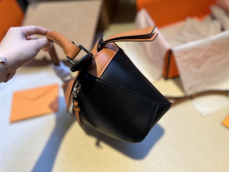 1:1 Replica LOEWE bag Loewe Puzzle — AAA Quality Replica — photo 5