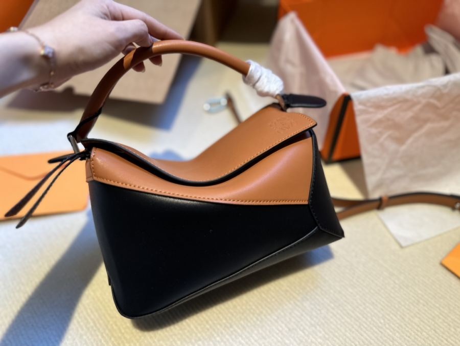 1:1 Replica LOEWE bag Loewe Puzzle — AAA Quality Replica — photo 4