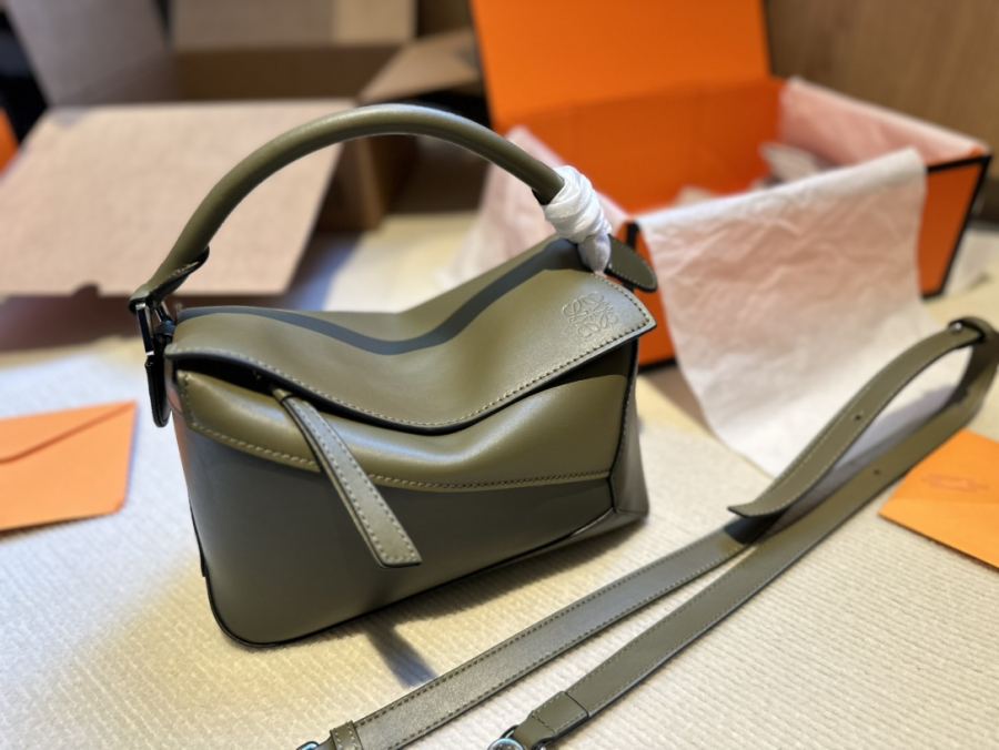 1:1 Replica LOEWE bag LOEWE Puzzle — AAA Quality Replica — photo 3