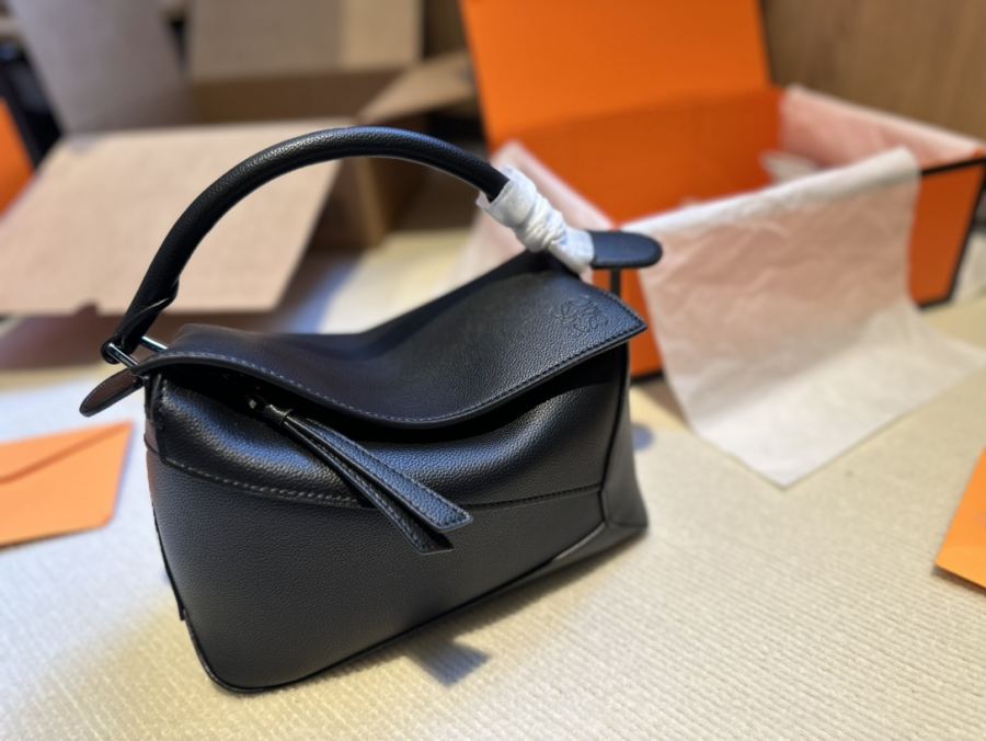 1:1 Replica LOEWE bag LOEWE Puzzle — AAA Quality Replica — photo 5