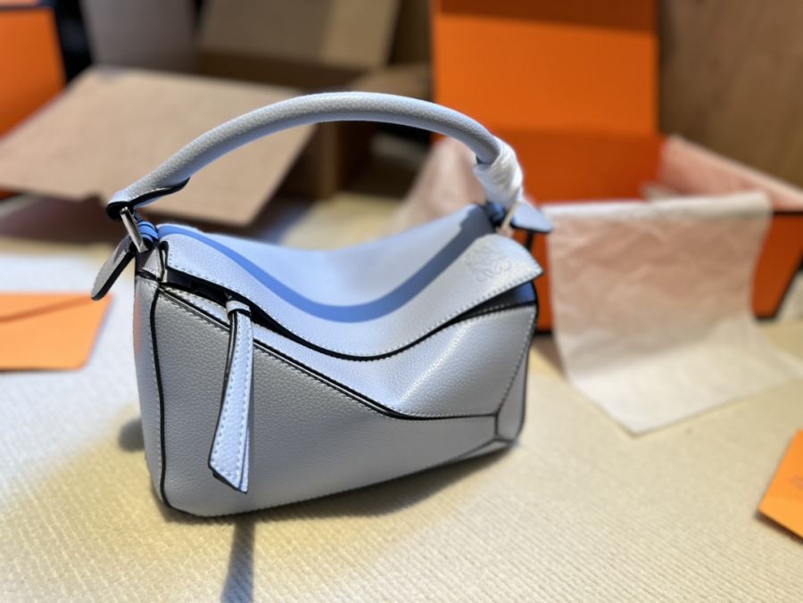 1:1 Replica LOEWE bag Gift box packaging — Premium Replica — photo 8