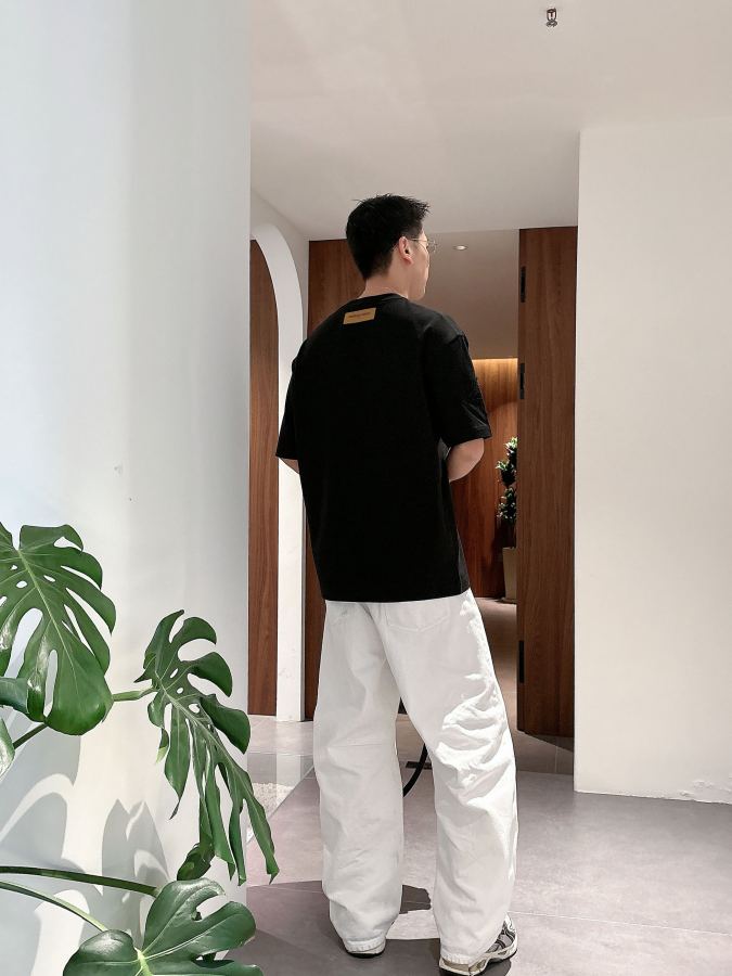 1:1 Replica LV men LV 2026 T — Premium Replica — photo 12