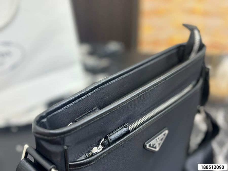 1:1 Replica PRADA bag PRADA 2024 logo 27 26 — Premium Replica — photo 4