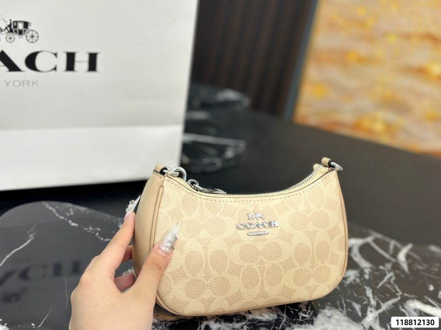 1:1 Replica COACH bag C | replica — photo 3