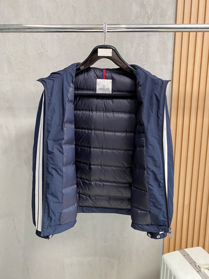 1:1 Replica Moncler down jacket D -49 Moncler # 25 — 1:1 Replica — photo 5