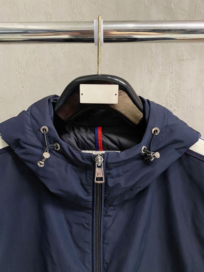 1:1 Replica Moncler down jacket D -49 Moncler # 25 — 1:1 Replica — photo 2