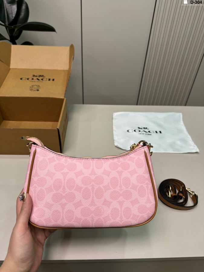1:1 Replica COACH bag — 1:1 Replica — photo 4