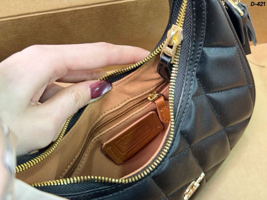 1:1 Replica COACH bag — Premium Replica — photo 4